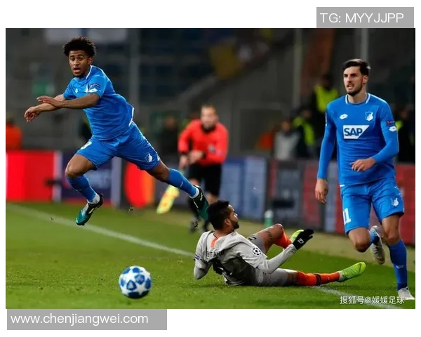 97年顿涅茨克矿工与巴塞罗那的经典对决回顾与分析