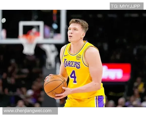 湖人5连胜藏危险！克内科特正负值全队最低！湖人想买卖他真不冤